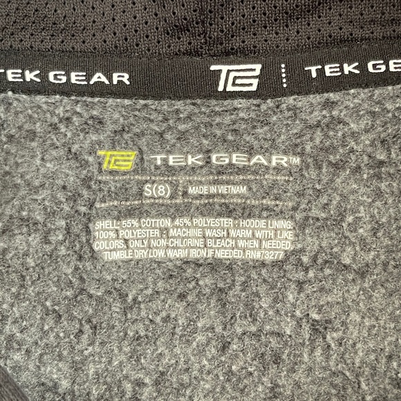 ⭐️HP⭐️ Kids Tek Gear hooded sweatshirt size Small 8. Born for Adventure hoodie - Picture 3 of 4